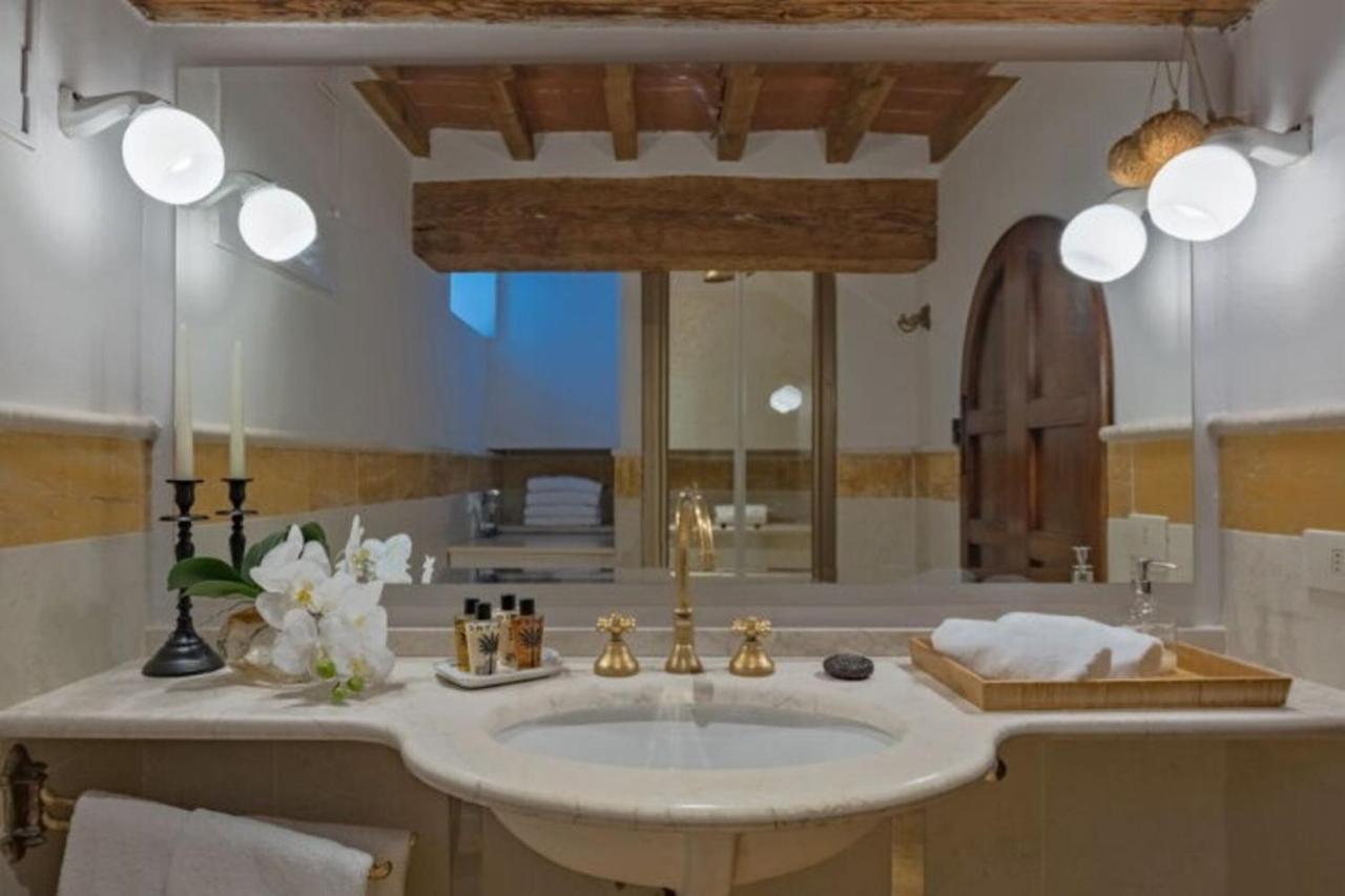 Charming Altana With Tower View Apartamento